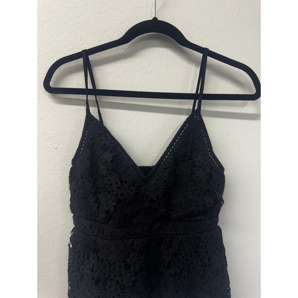 Abercrombie & Fitch Black Floral Lace Peplum Cami V-Neck Going Out Top Size M - Picture 8 of 16